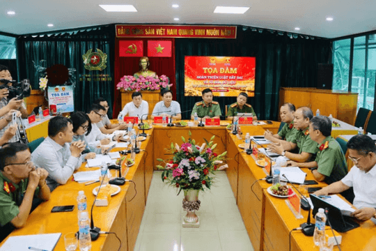 Tạo đột phá từ hoàn thiện pháp luật và số hóa dữ liệu đất đai