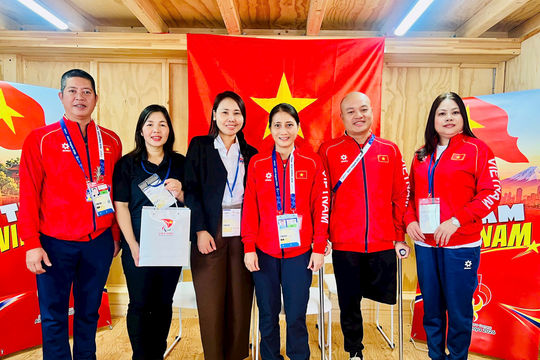Cộng đồng người Việt tại Nhật Bản tiếp sức Đoàn Thể thao người khuyết tật Việt Nam