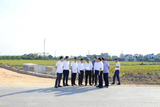 Phó Chủ tịch UBND TP Hà Nội Trương Việt Dũng: Ứng Hòa ưu tiên hạ tầng, tạo động lực phát triển công nghiệp