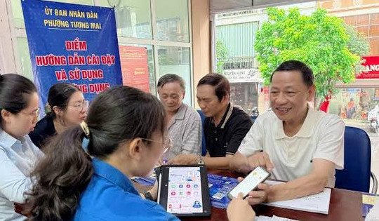 Chợ số, hộ kinh doanh “một chạm”: Khi kinh tế số len vào từng ngõ nhỏ