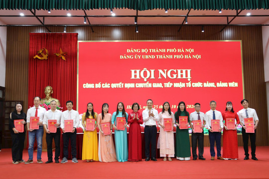 Hà Nội chuyển giao 97 tổ chức Đảng tại các khu công nghiệp về xã, phường