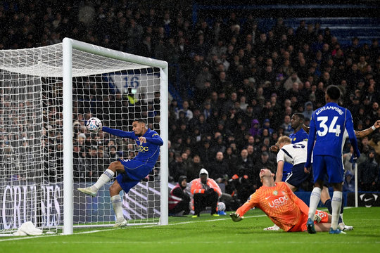 Chelsea và hành trình gian nan khẳng định vị thế