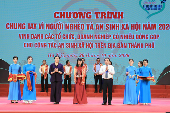 Ngân hàng Agribank ủng hộ 10 tỷ đồng chung tay vì người nghèo và bảo đảm an sinh xã hội của Thủ đô