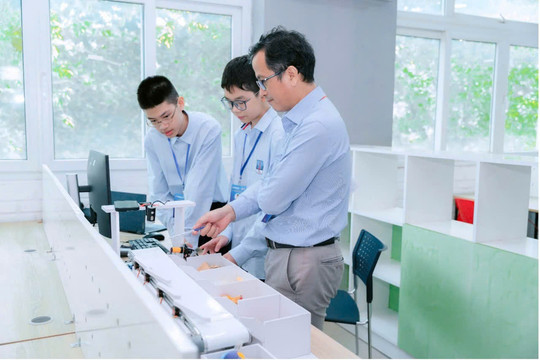 Để trí tuệ nhân tạo trở thành trợ lực cho đổi mới giáo dục