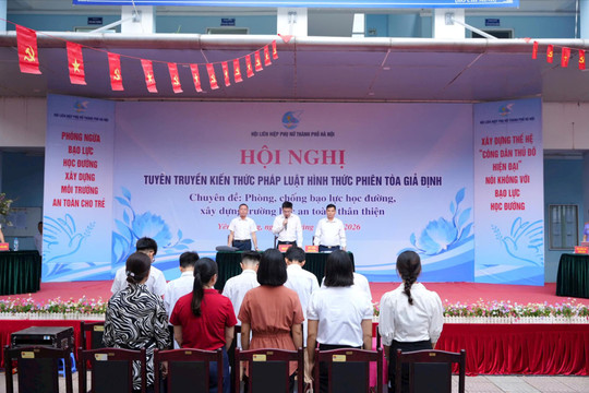 Tuyên truyền phòng, chống bạo lực học đường qua phiên tòa giả định tại xã Phù Đổng