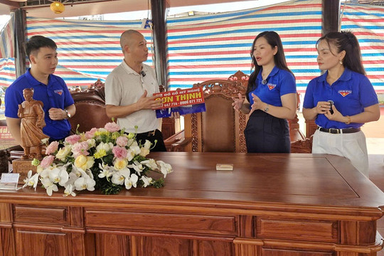 Sản phẩm làng nghề truyền thống bắt nhịp xu thế, vươn xa trên thị trường