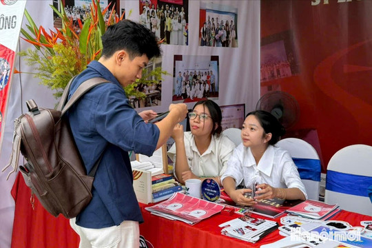 Gắn kết Nhà nước - Nhà trường - Doanh nghiệp: Yêu cầu tất yếu trong phát triển nguồn nhân lực văn hóa