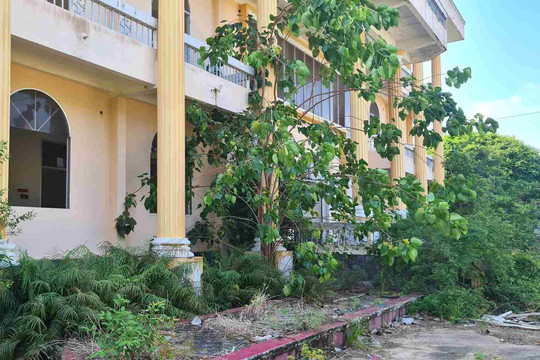 Gần 1/3 cơ sở nhà, đất dôi dư chưa được xử lý