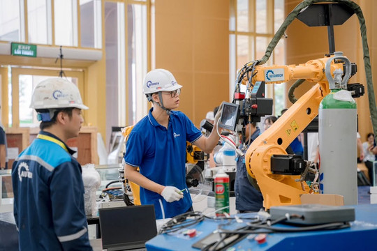 Cơ hội đơn hàng rộng mở, doanh nghiệp Việt làm gì để nắm bắt?