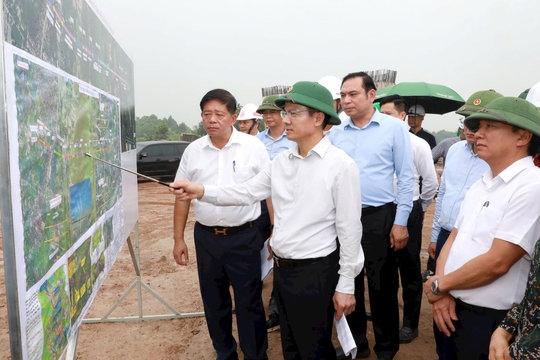 Hà Nội phấn đấu hoàn thành vượt tiến độ các dự án cầu vượt sông Hồng, sông Đuống