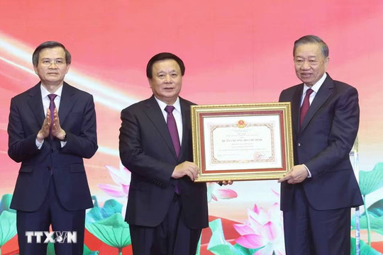 Phát huy vai trò Hội đồng Lý luận Trung ương, làm sâu sắc bài học “Dân là gốc”