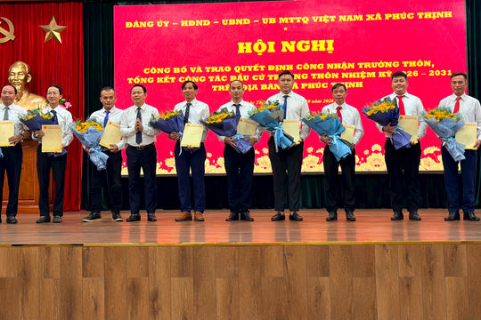 Xã Phúc Thịnh trao quyết định công nhận 26 trưởng thôn nhiệm kỳ 2026-2031