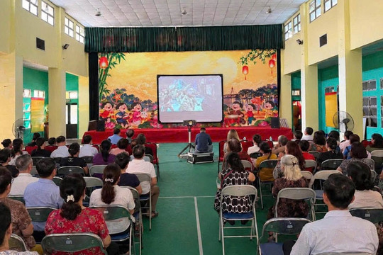 Xây dựng cơ chế đãi ngộ công bằng giữa cán bộ, công chức và viên chức cấp xã