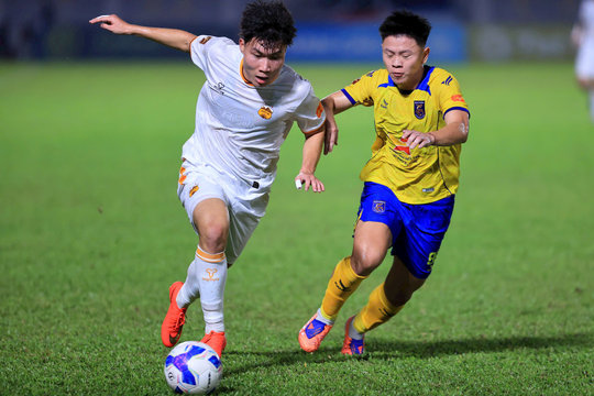 V.League 2026-2027: Kịch tính phút bù giờ, Hà Nội FC và Bắc Ninh cùng giành chiến thắng