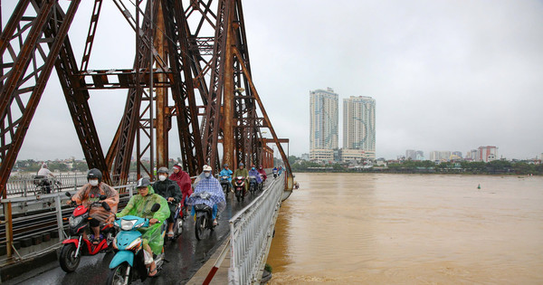 Mực nước các sông Hồng, Đuống giảm dần, Hà Nội rút lệnh báo động lũ sông Đà