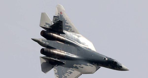 Tiêm kích Su-57 của Nga lần đầu tiên ra mắt tại Trung Đông