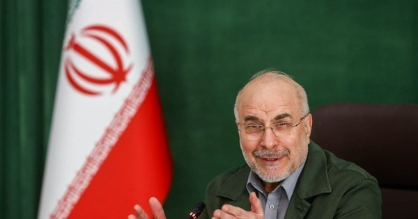 Iran phản ứng cứng rắn khi Mỹ chuẩn bị phong tỏa Eo biển Hormuz