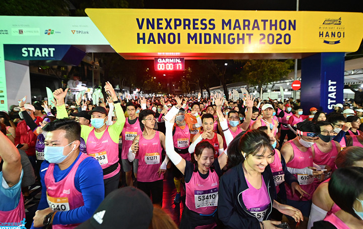 “VnExpress marathon Hanoi Midnight 2022” thúc đẩy nền kinh tế đêm tại Hà Nội