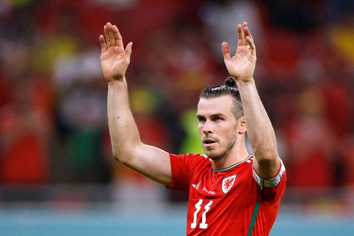 Bale tuyên bố giải nghệ ở tuổi 33