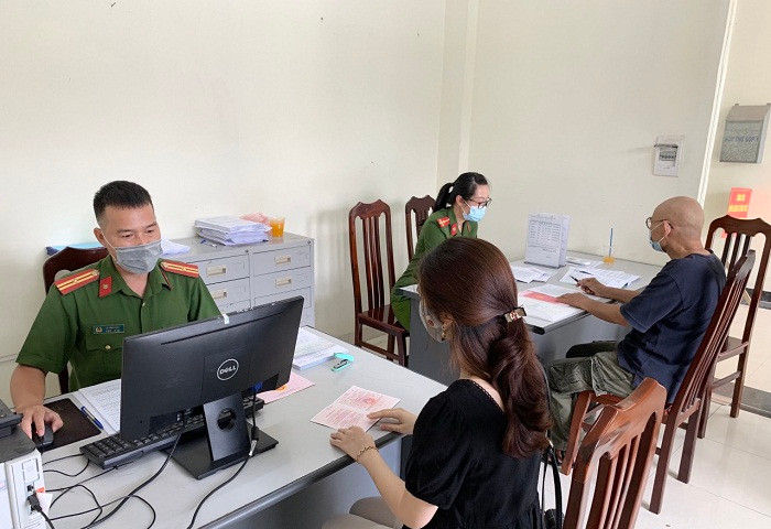 Công an thành phố Hà Nội thực hiện bãi bỏ quy định về lệ phí đăng ký cư trú