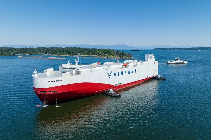 Lô xe VinFast VF 8 đầu tiên cập cảng Canada - sẵn sàng bàn giao từ tháng 6-2023