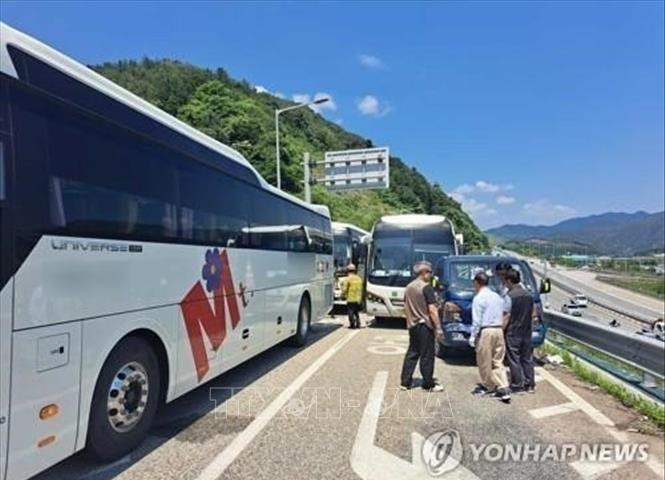 Đâm xe liên hoàn tại Hàn Quốc khiến 82 người bị thương