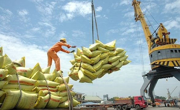 Việt Nam tiếp tục là nhà cung cấp gạo lớn nhất của Philippines