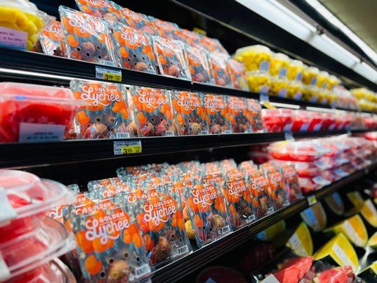 Gần 20 tấn vải tươi Việt Nam phân phối tại các siêu thị Hoa Kỳ