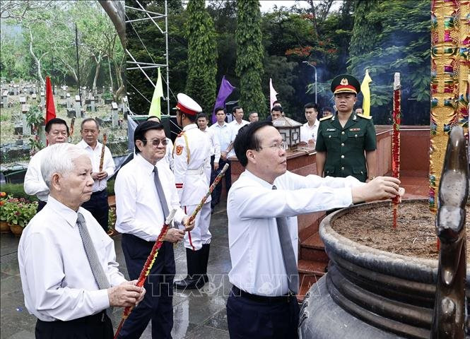 Chủ tịch nước Võ Văn Thưởng dự các hoạt động kỷ niệm 76 năm Ngày Thương binh, Liệt sĩ tại Côn Đảo
