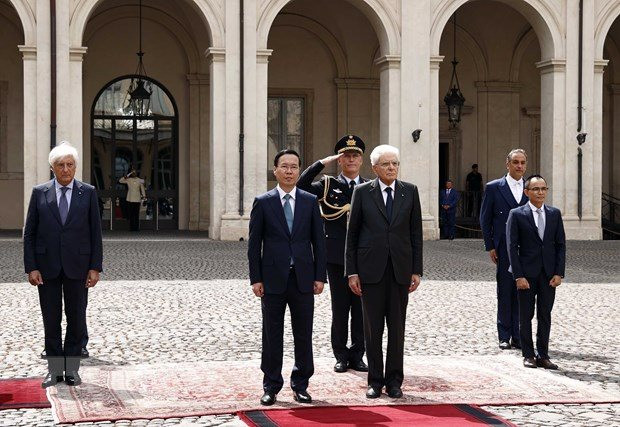 Tổng thống Italia chủ trì lễ tiễn chính thức Chủ tịch nước Võ Văn Thưởng và phu nhân