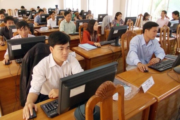 Bãi bỏ 10 thông tư về tuyển dụng, nâng ngạch công chức, viên chức