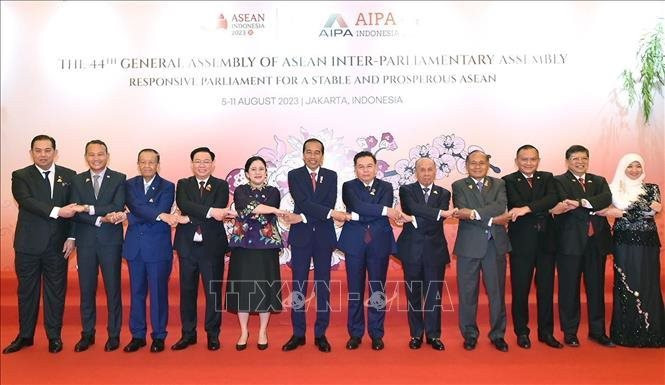 Chủ tịch Quốc hội Vương Đình Huệ kết thúc tốt đẹp chuyến thăm Indonesia, dự Đại hội đồng AIPA-44 và thăm Iran