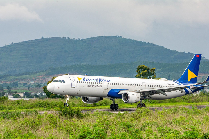 Vietravel Airlines thuê thêm máy bay, xúc tiến đường bay mới
