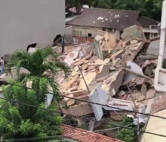 Thành phố Hồ Chí Minh: Khẩn trương cứu hộ vụ sập nhà dân ở quận Bình Thạnh
