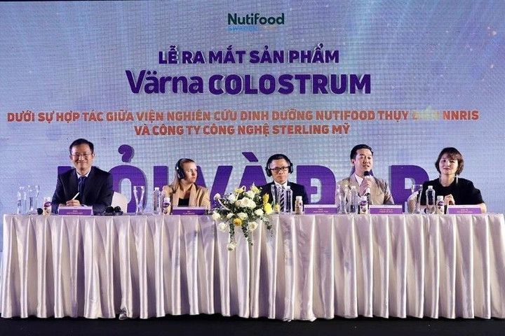 Nutifood Thụy Điển công bố ra mắt sản phẩm Värna Colostrum