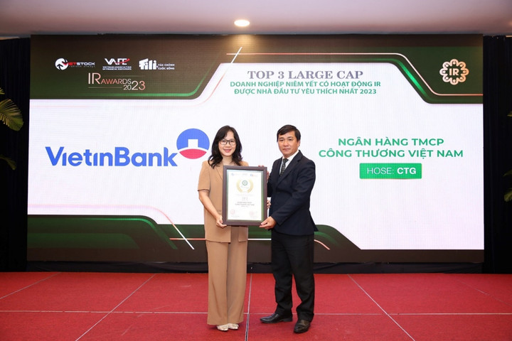 VietinBank xuất sắc giành giải thưởng Top 3 doanh nghiệp niêm yết có hoạt động quan hệ nhà đầu tư yêu thích nhất 2023