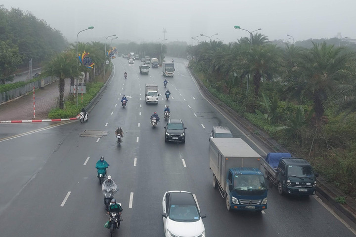 Tuần tới, Hà Nội mưa dông, nhiệt độ giảm mạnh