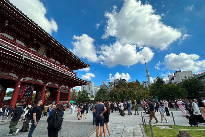 Thủ đô Tokyo (Nhật Bản) tiếp tục ghi nhận ngưỡng nhiệt cao kỷ lục