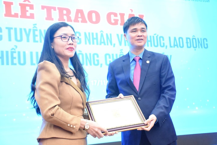 Thêm nhiều lao động được chăm lo qua cuộc thi ''Vòng tay Công đoàn''