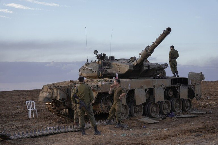 Israel - Hamas đạt thỏa thuận kéo dài lệnh ngừng bắn thêm 1 ngày