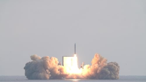 Hàn Quốc phóng thành công tên lửa đẩy sử dụng nhiên liệu rắn