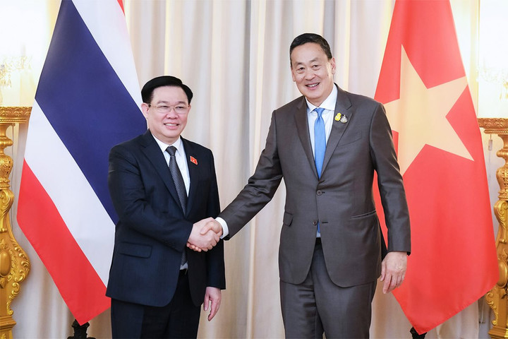 Chủ tịch Quốc hội Vương Đình Huệ hội kiến Thủ tướng Thái Lan Srettha Thavisin