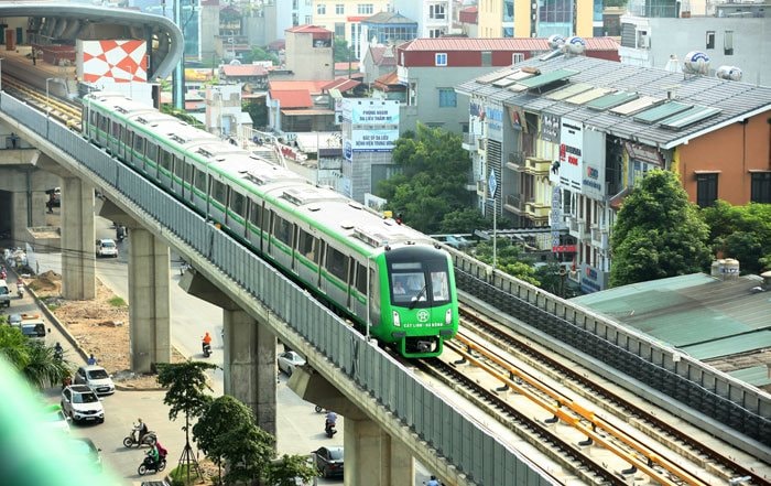 Phát triển vận tải hành khách công cộng: “Xương sống” để giảm ùn tắc