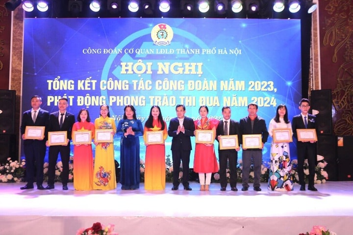 Đặc biệt quan tâm đoàn viên, người lao động có hoàn cảnh khó khăn khi Tết đăng nhập fv88, xuân về