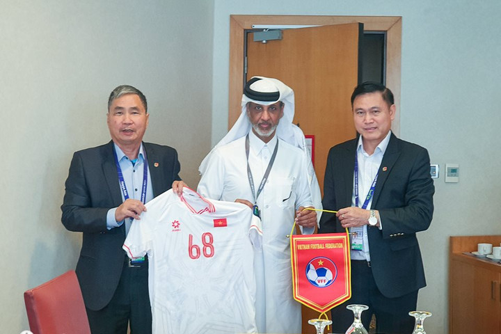 Trưởng BTC Asian Cup ấn tượng trận ra quân của tuyển Việt Nam