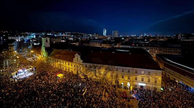 Hàng nghìn người Slovakia biểu tình phản đối sửa đổi luật hình sự