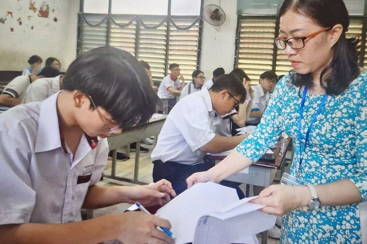 Thành phố Hồ Chí Minh có 4.730 học sinh thi chọn học sinh giỏi lớp 12 cấp thành phố