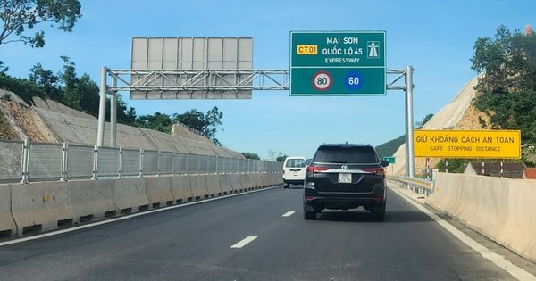 Đề nghị mở rộng cao tốc Mai Sơn - Quốc lộ 45 lên 4 làn xe hoàn chỉnh