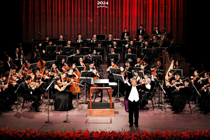Nghệ sĩ violin tài năng của Áo Rainer Honeck biểu diễn hòa nhạc tại Việt Nam