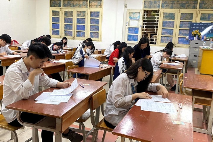 Hà Nội: Khảo sát học sinh lớp 12 vào ngày 5 và 6-4